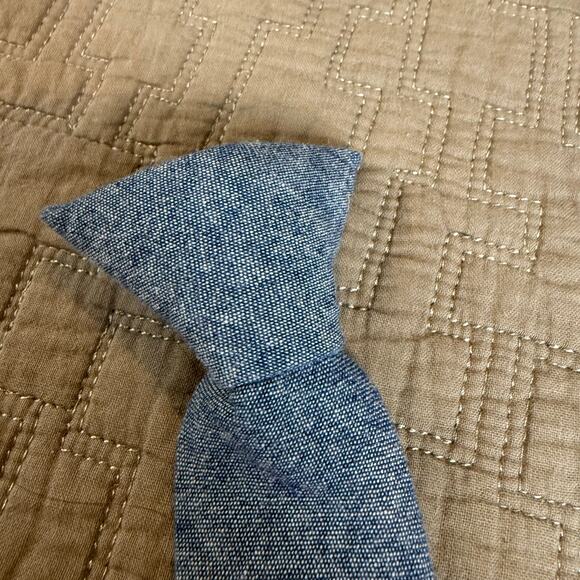 Toddler Boys Chambray Blue Neck Tie Clip On Tie Fancy Dressup Preppy Cute - Picture 2 of 7